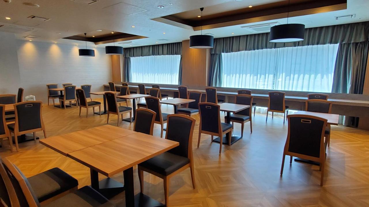 Kochi Pacific Hotel Extérieur photo
